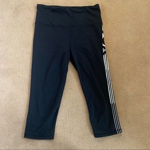 Victoria’s Secret Sport Knockout crop with racing stripes